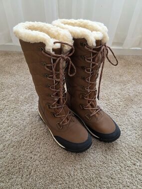 BearPaw Brown Tall Lace-Up Winter Boots with Cream Faux-Shearling Cuff